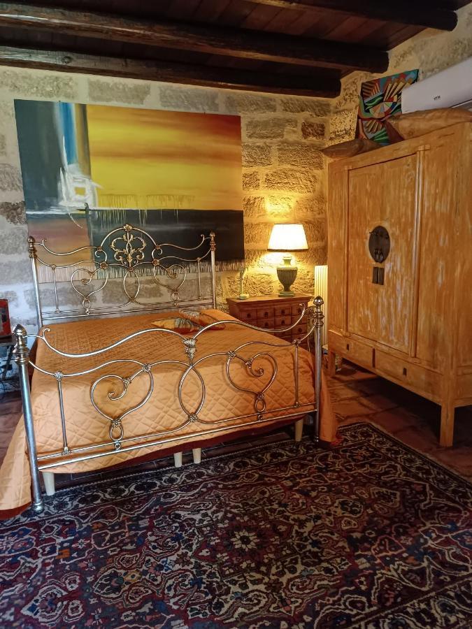 Casolare Giummari Bed & Breakfast Carini Exterior photo